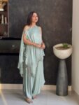 karishmatalrejaofficial_1778408633_3893896304526898620_2263069321